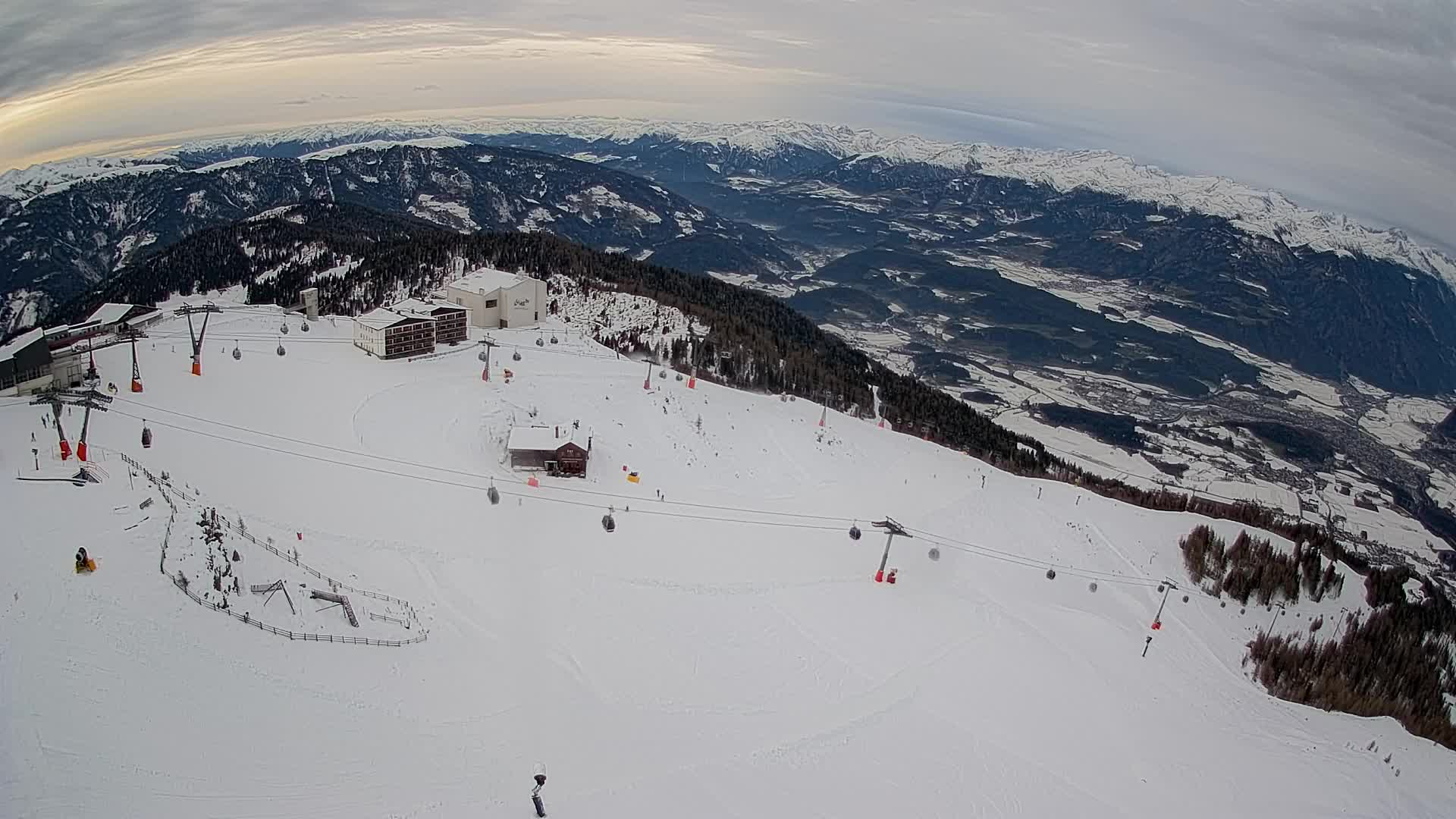 Skijalište Kronplatz – vrh | pogled na Bruneck