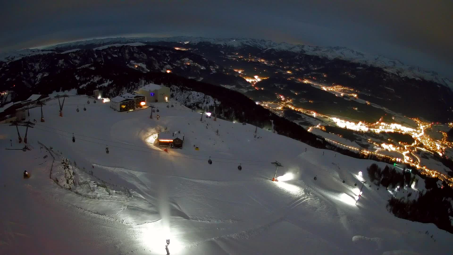 Station de ski Kronplatz sommet | vue sur Brunico