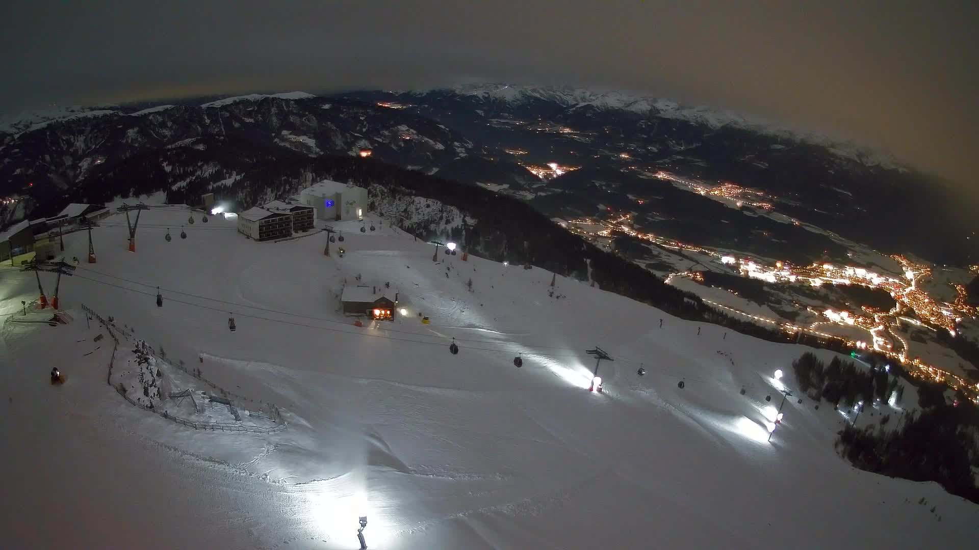 Smučišče Kronplatz – vrh | pogled na Bruneck