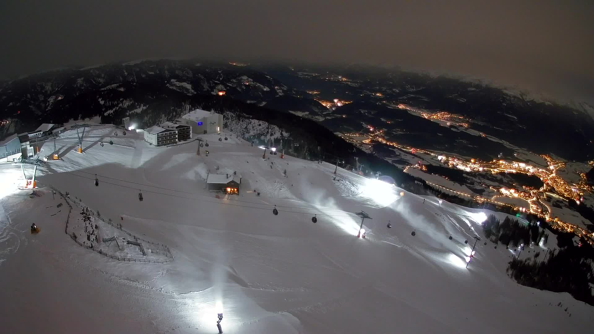 Kronplatz peak Ski resort | view to Bruneck