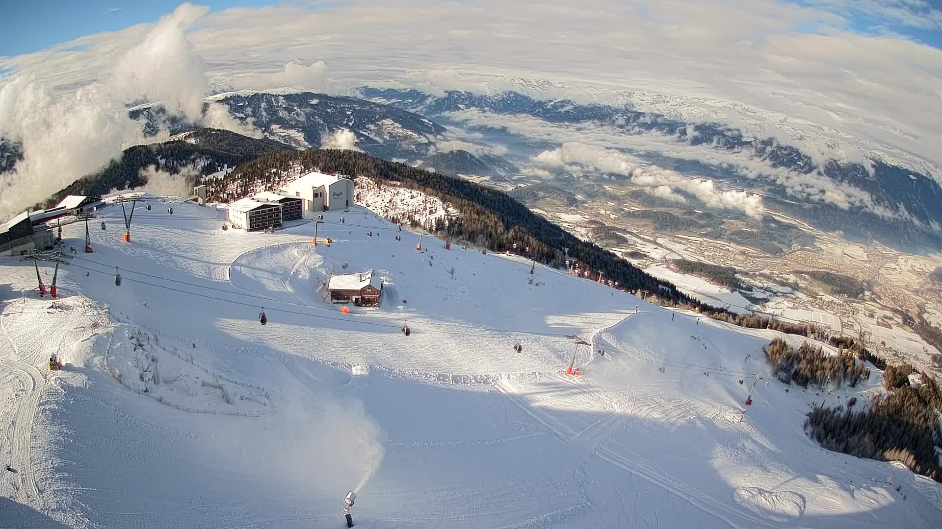 Smučišče Kronplatz – vrh | pogled na Bruneck