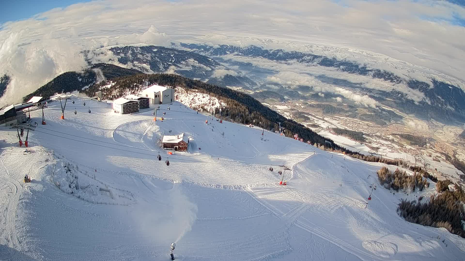 Smučišče Kronplatz – vrh | pogled na Bruneck