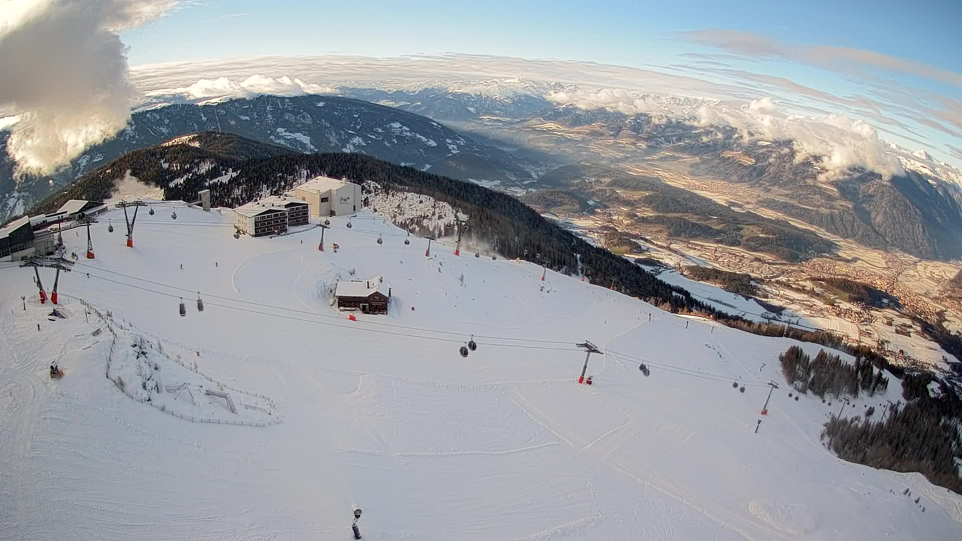 Smučišče Kronplatz – vrh | pogled na Bruneck