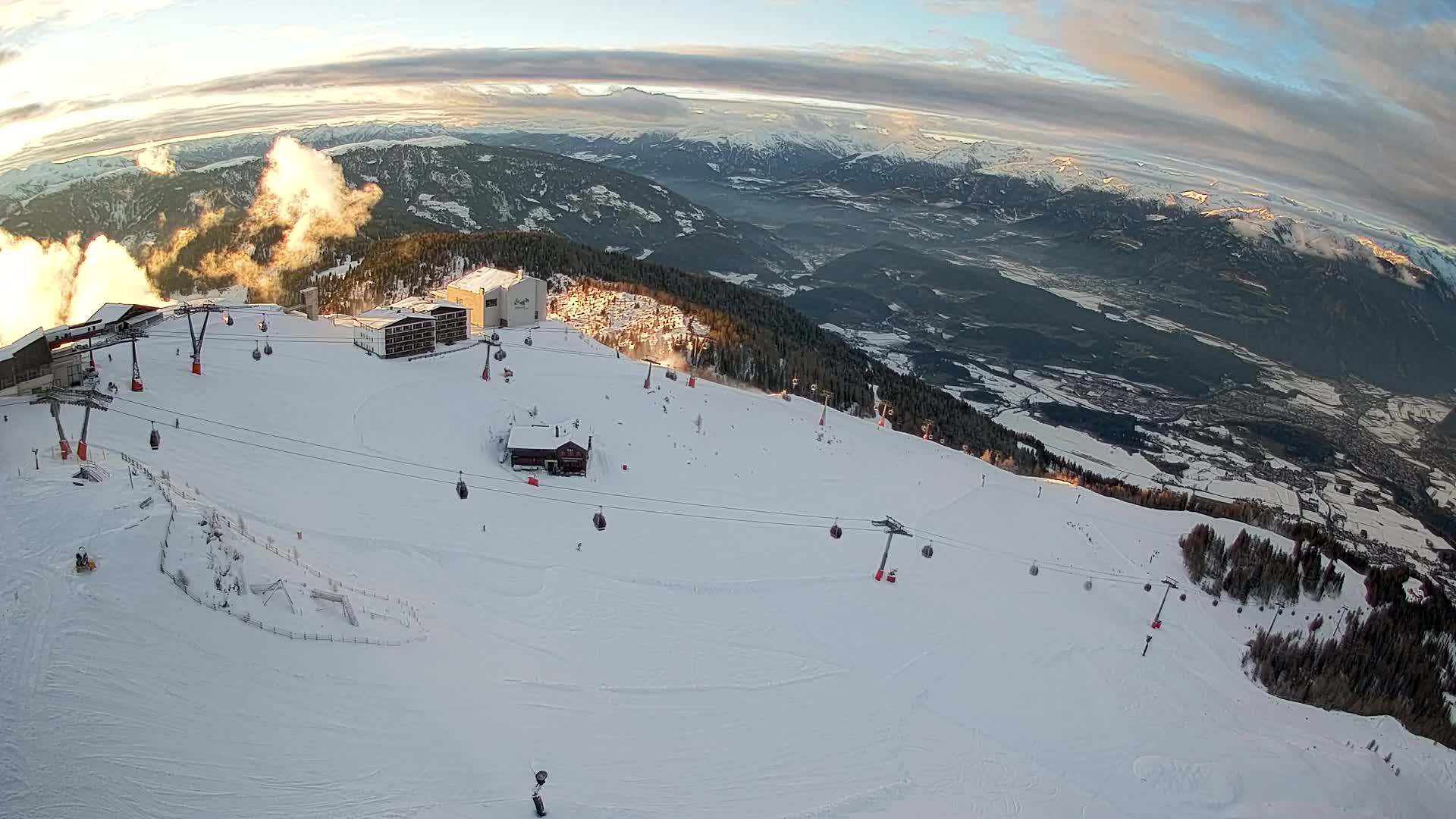 Smučišče Kronplatz – vrh | pogled na Bruneck