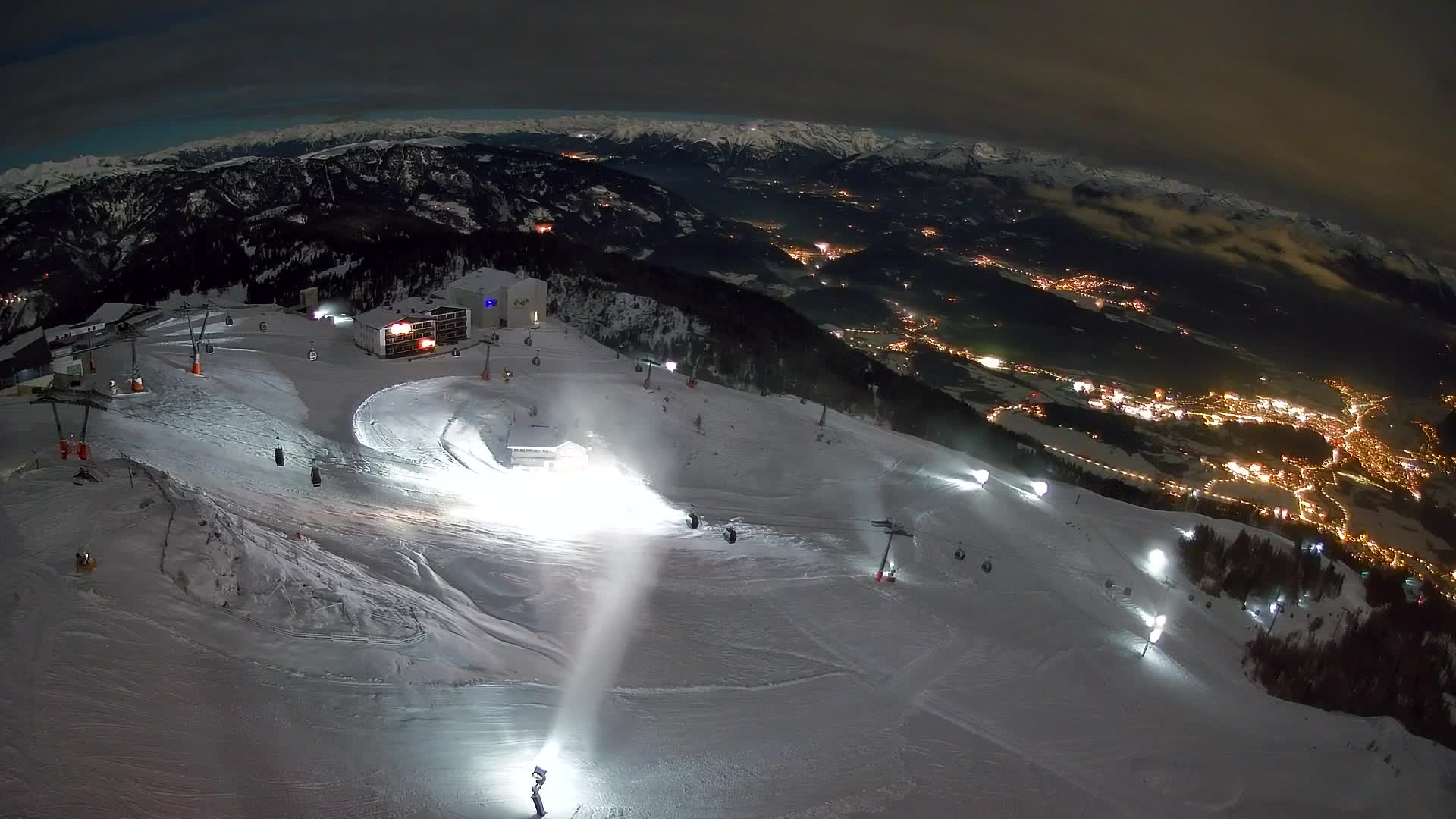 Station de ski Kronplatz sommet | vue sur Brunico