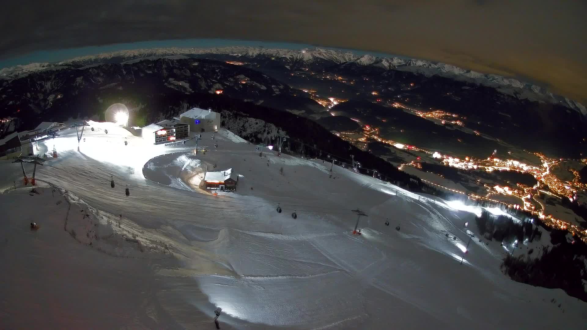 Kronplatz peak Ski resort | view to Bruneck