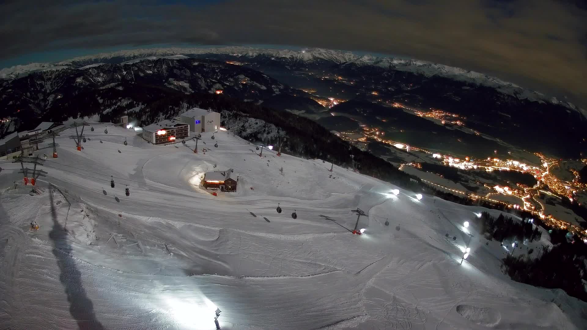 Smučišče Kronplatz – vrh | pogled na Bruneck