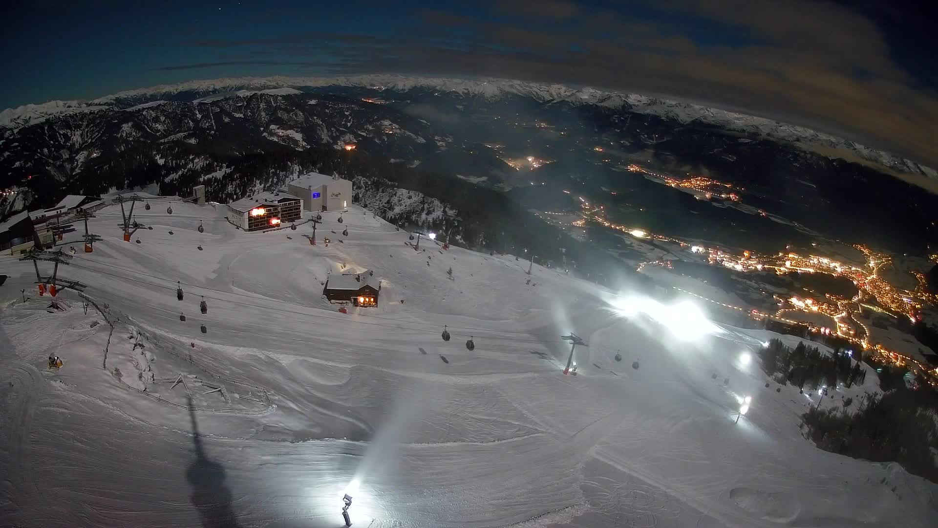 Skigebiet Kronplatz Gipfel | Blick auf Bruneck