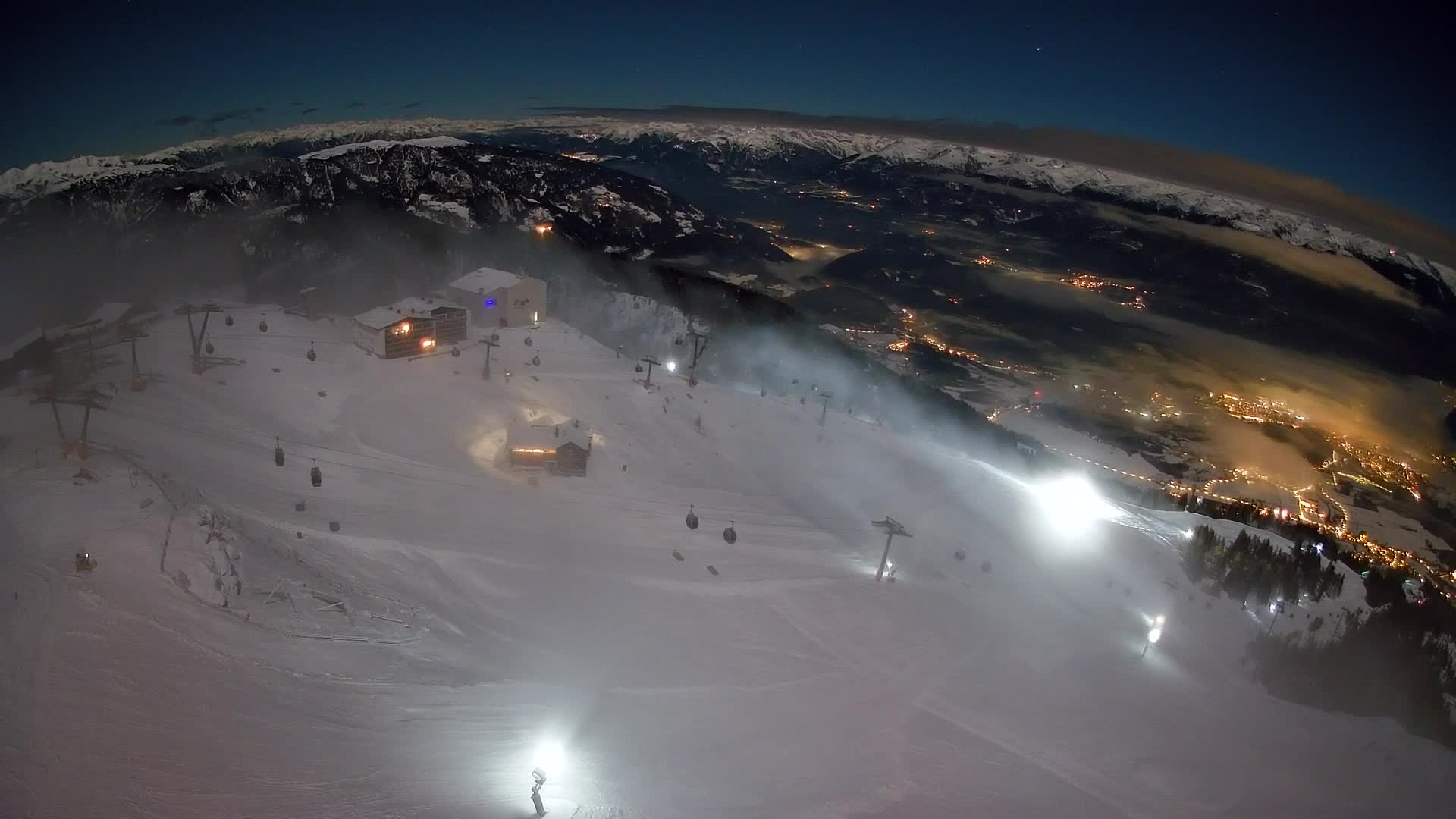 Skigebiet Kronplatz Gipfel | Blick auf Bruneck