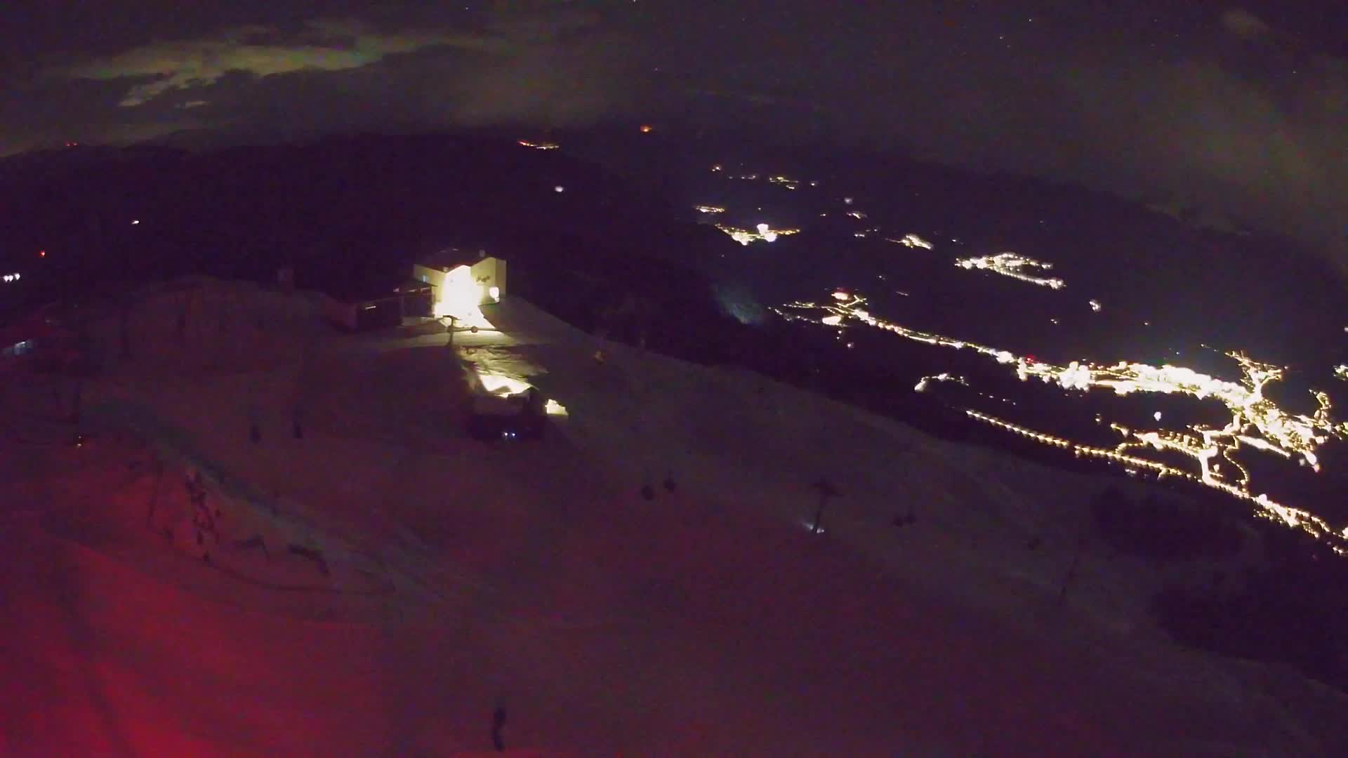 Kronplatz peak Ski resort | view to Bruneck