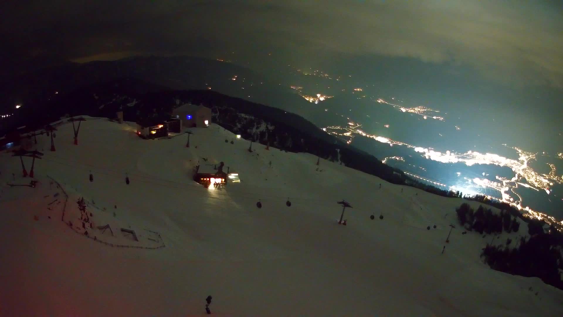 Skigebiet Kronplatz Gipfel | Blick auf Bruneck