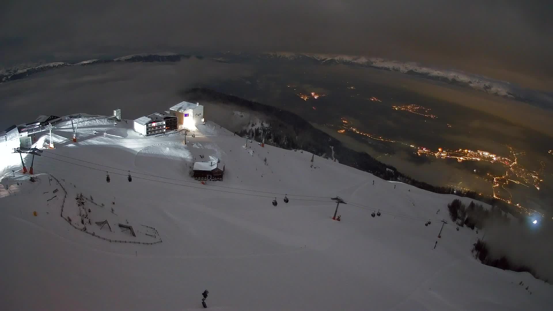 Kronplatz peak Ski resort | view to Bruneck