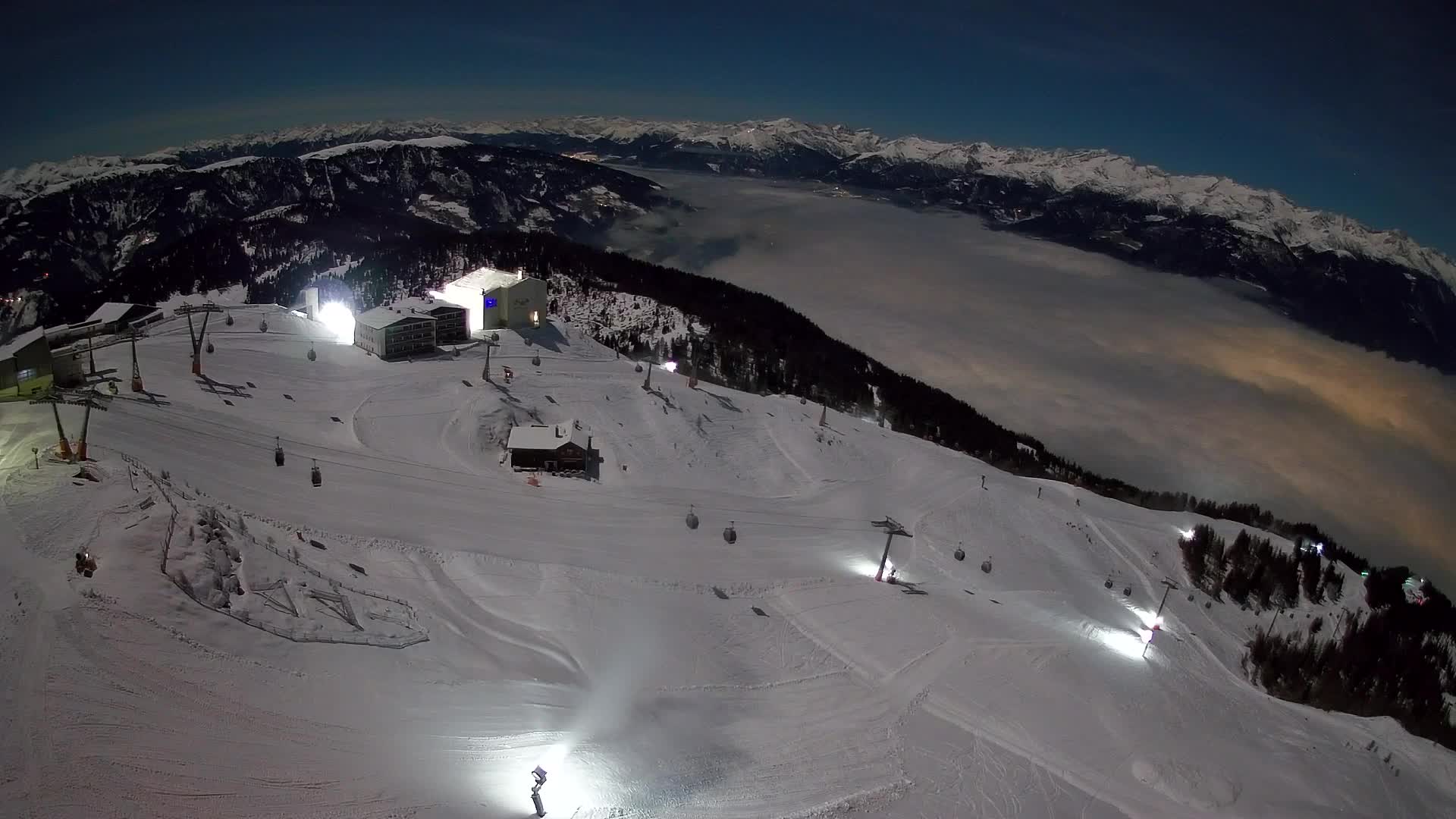 Smučišče Kronplatz – vrh | pogled na Bruneck