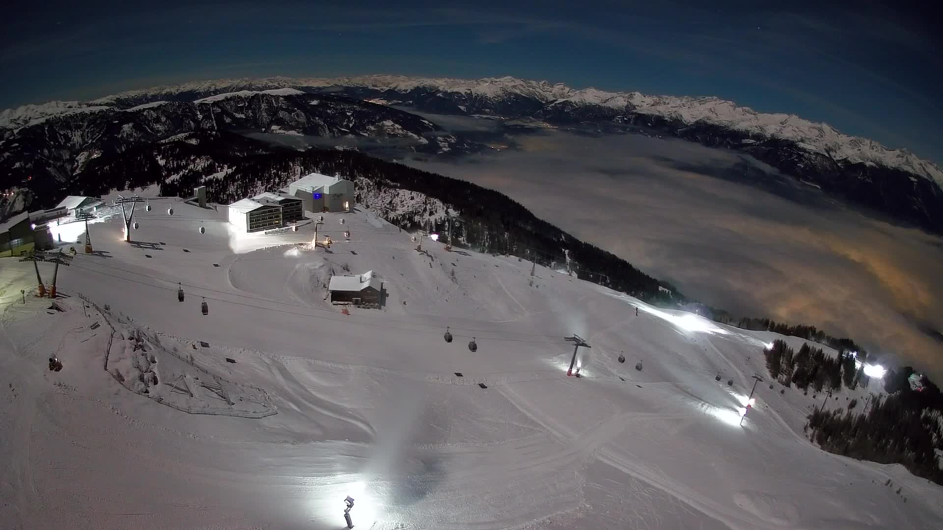 Station de ski Kronplatz sommet | vue sur Brunico