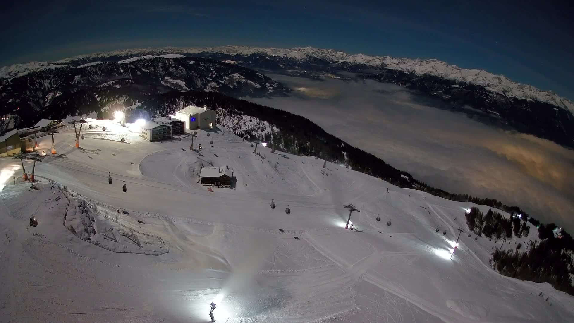 Kronplatz peak Ski resort | view to Bruneck
