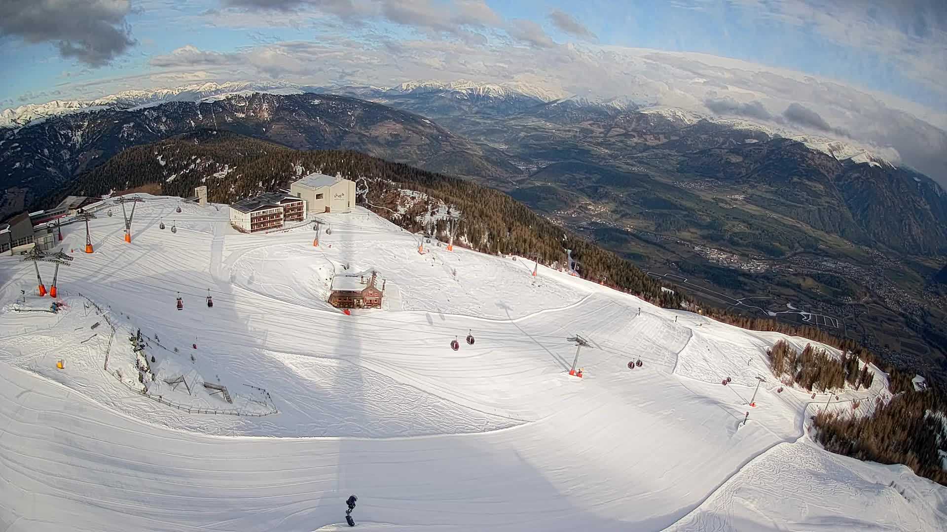 Smučišče Kronplatz – vrh | pogled na Bruneck