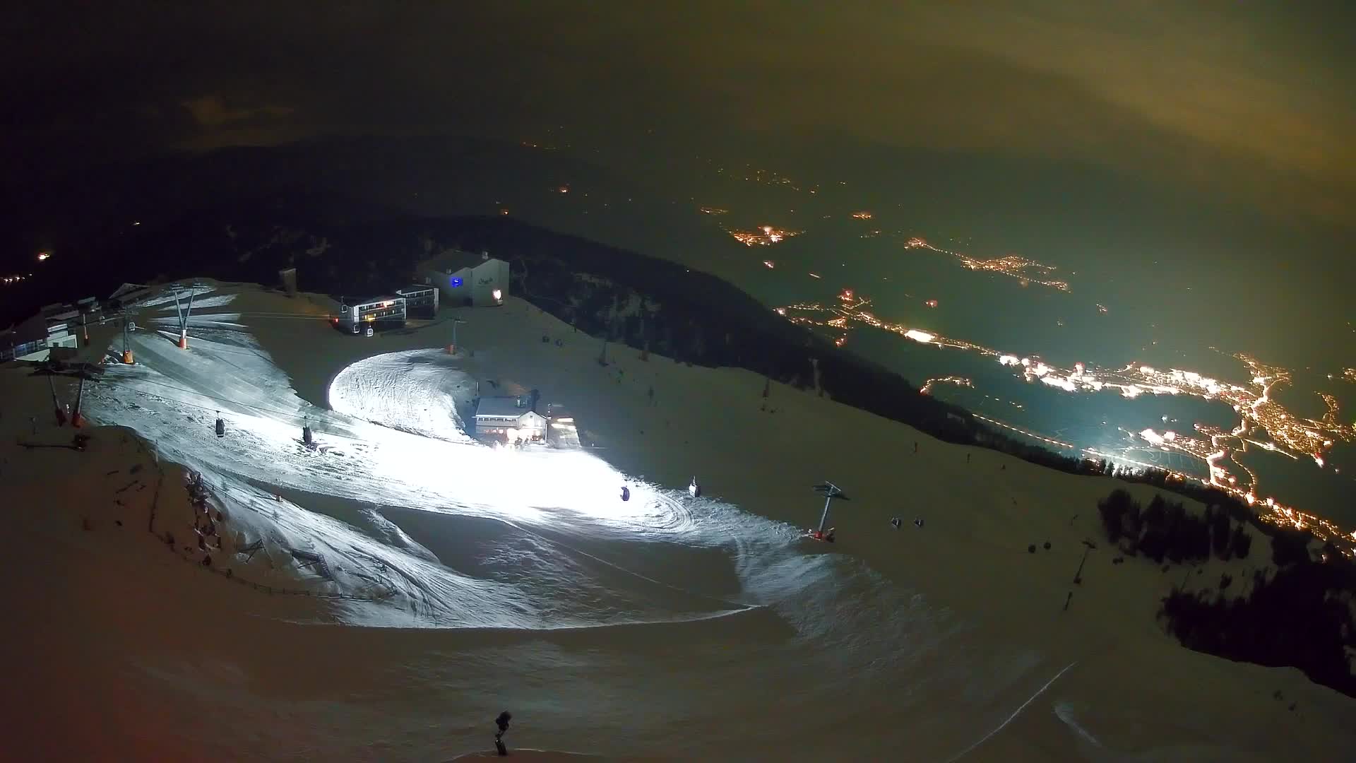 Kronplatz peak Ski resort | view to Bruneck
