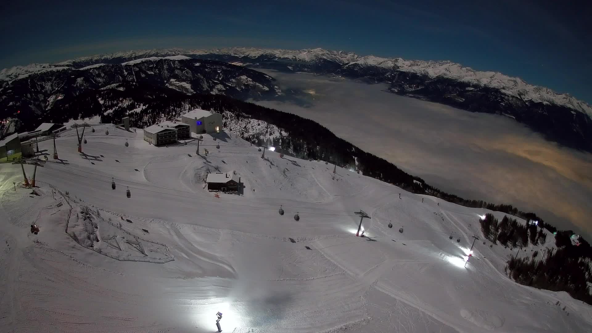 Smučišče Kronplatz – vrh | pogled na Bruneck