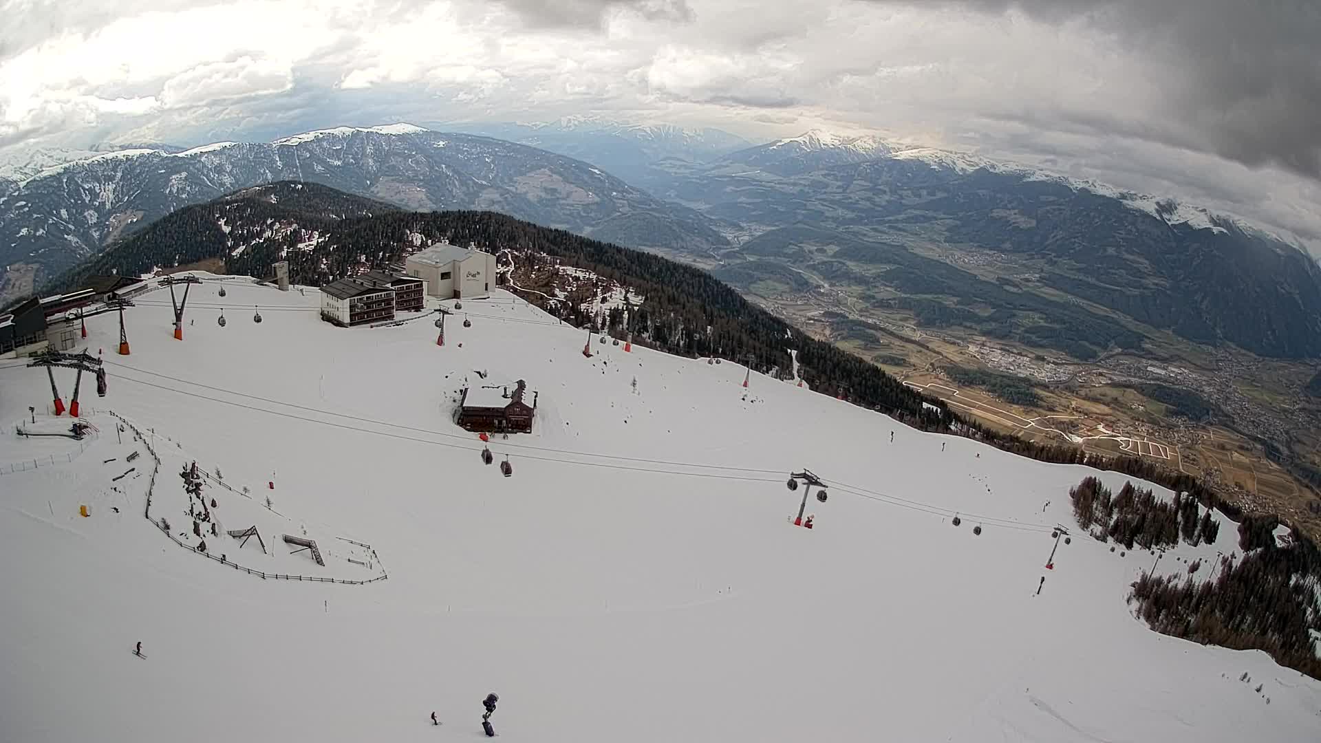 Skijalište Kronplatz – vrh | pogled na Bruneck
