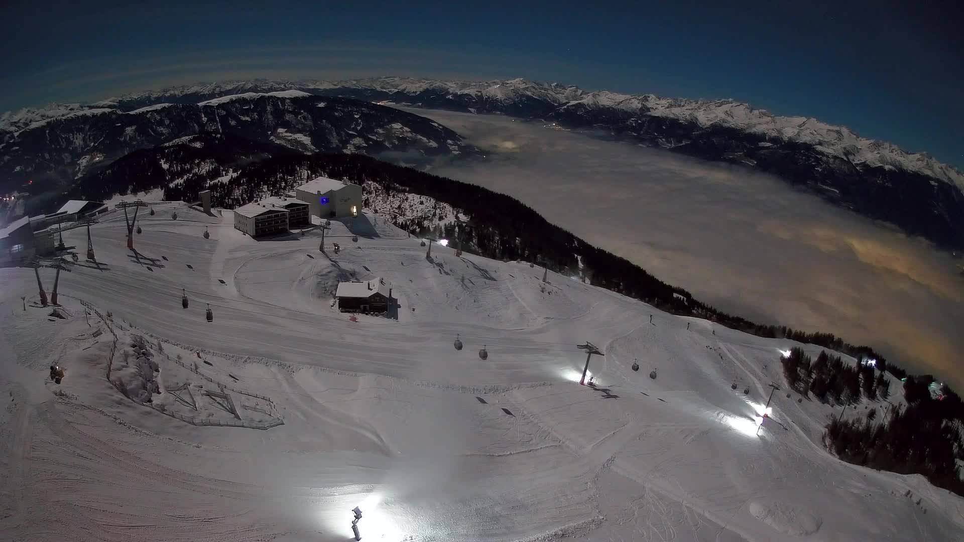 Smučišče Kronplatz – vrh | pogled na Bruneck