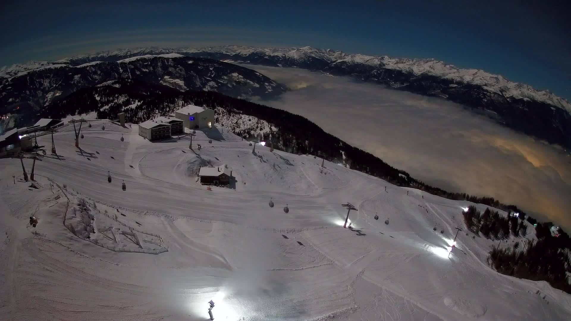 Station de ski Kronplatz sommet | vue sur Brunico
