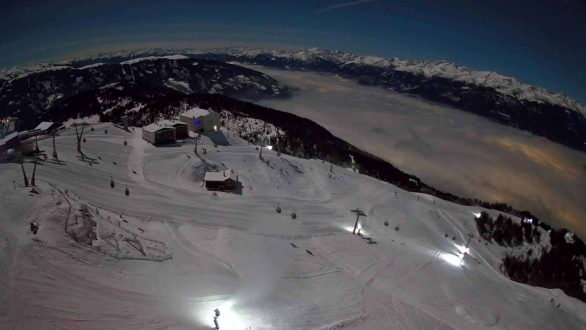 Kronplatz peak Ski resort | view to Bruneck