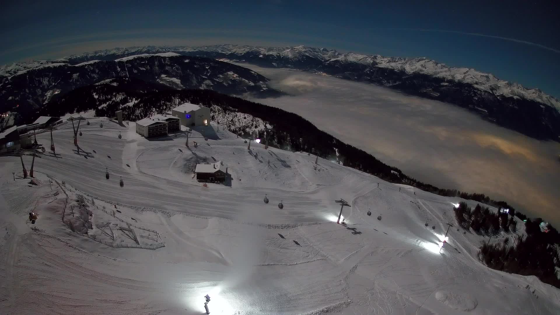 Smučišče Kronplatz – vrh | pogled na Bruneck