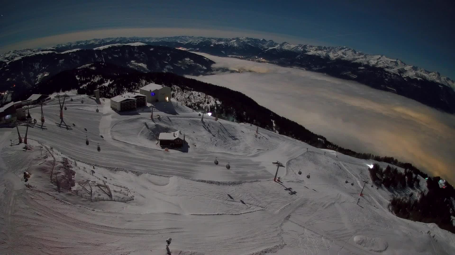 Kronplatz peak Ski resort | view to Bruneck