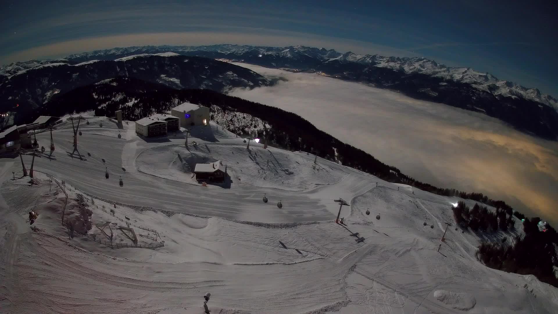 Kronplatz peak Ski resort | view to Bruneck