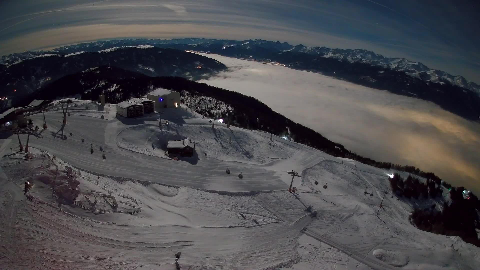 Smučišče Kronplatz – vrh | pogled na Bruneck