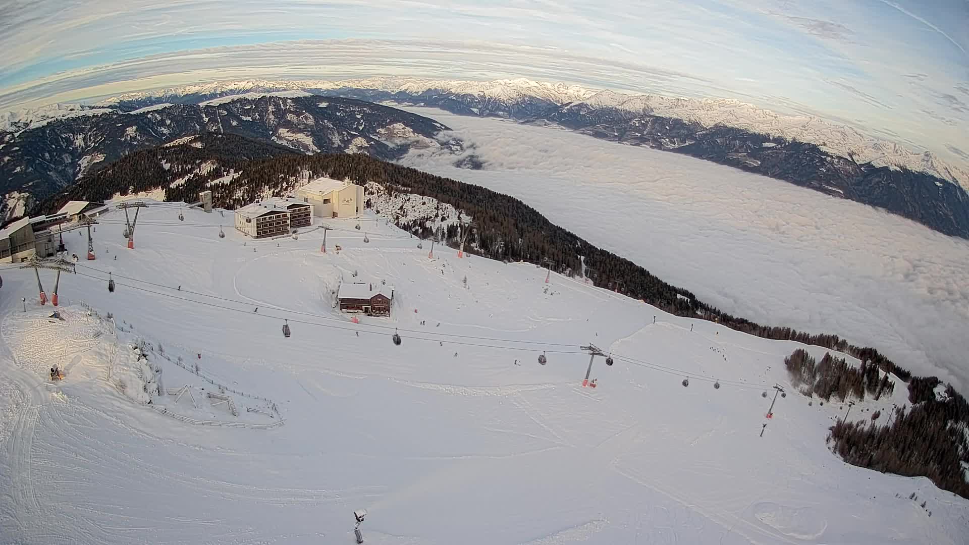 Smučišče Kronplatz – vrh | pogled na Bruneck