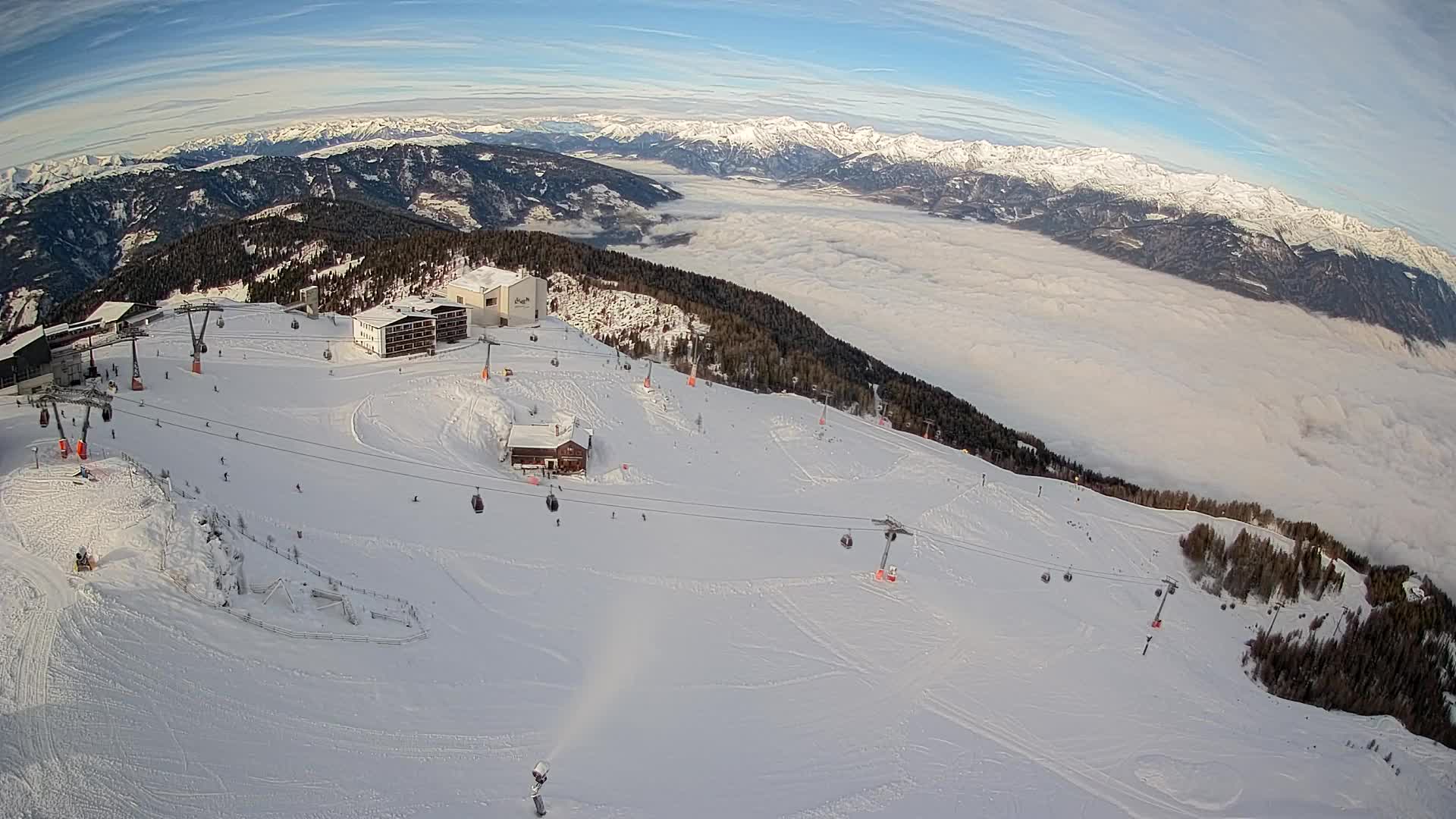 Stazione sciistica di Plan de Corones | vista su Brunico