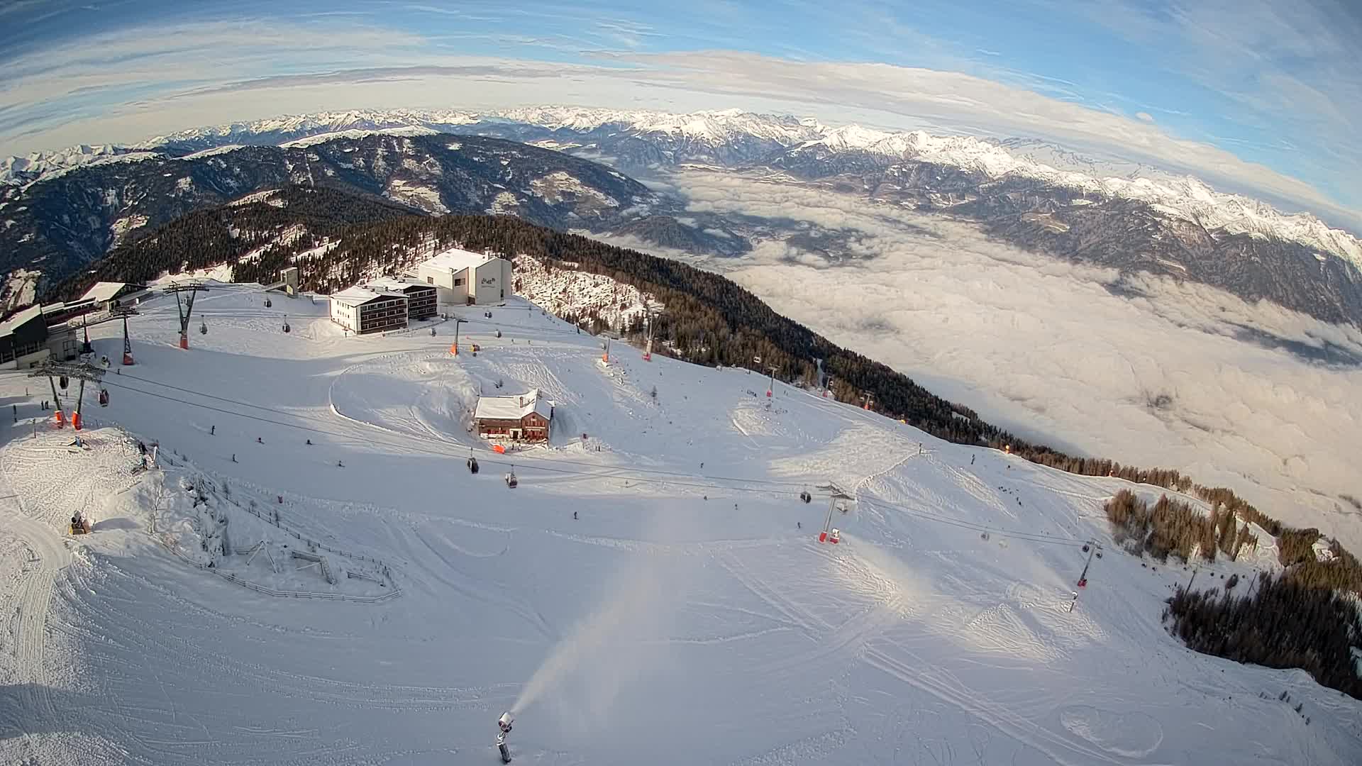 Station de ski Kronplatz sommet | vue sur Brunico