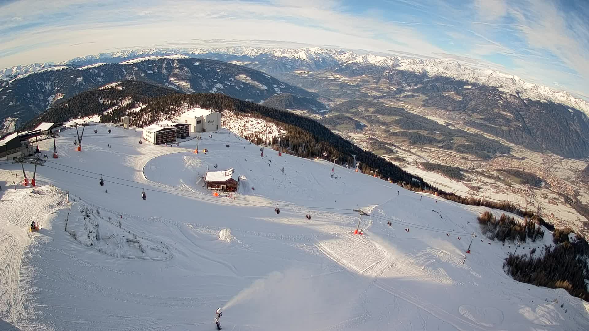 Smučišče Kronplatz – vrh | pogled na Bruneck