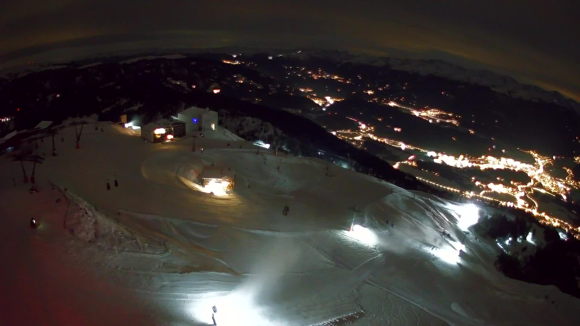 Skigebiet Kronplatz Gipfel | Blick auf Bruneck