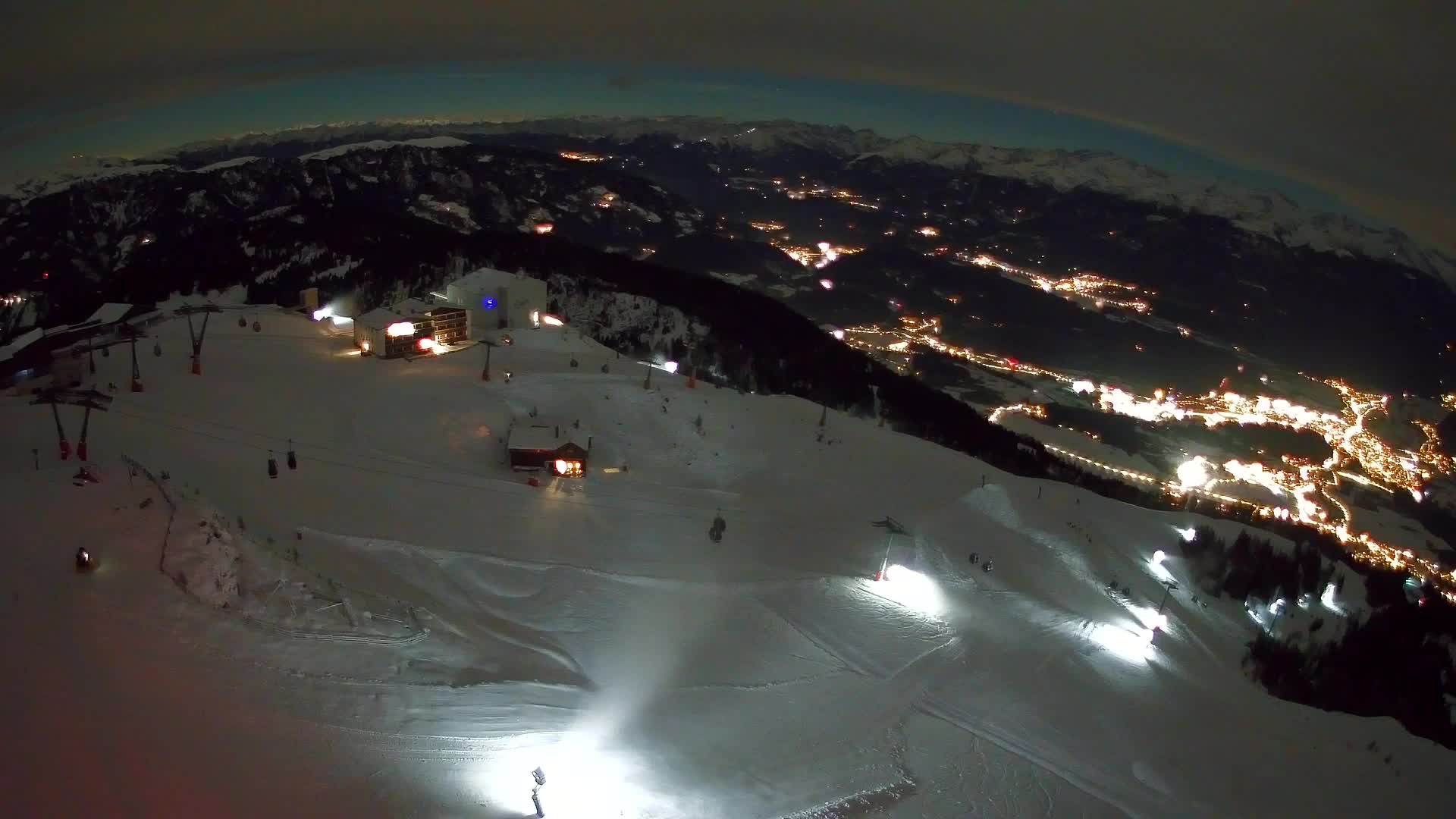 Station de ski Kronplatz sommet | vue sur Brunico