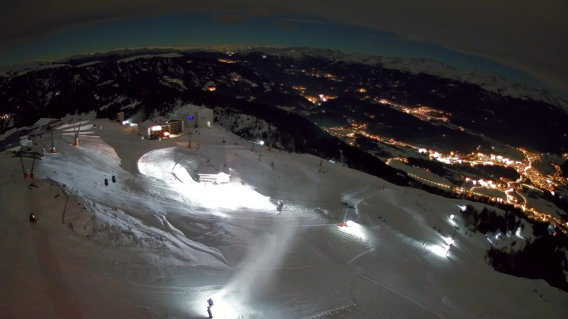 Kronplatz peak Ski resort | view to Bruneck