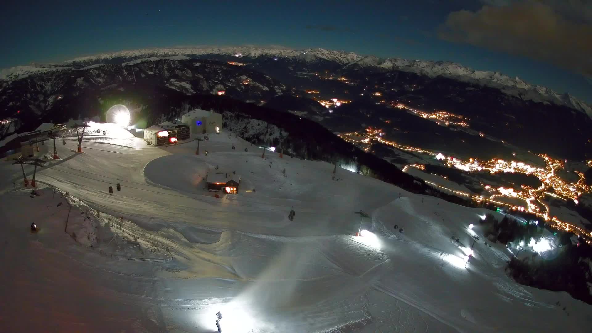 Station de ski Kronplatz sommet | vue sur Brunico