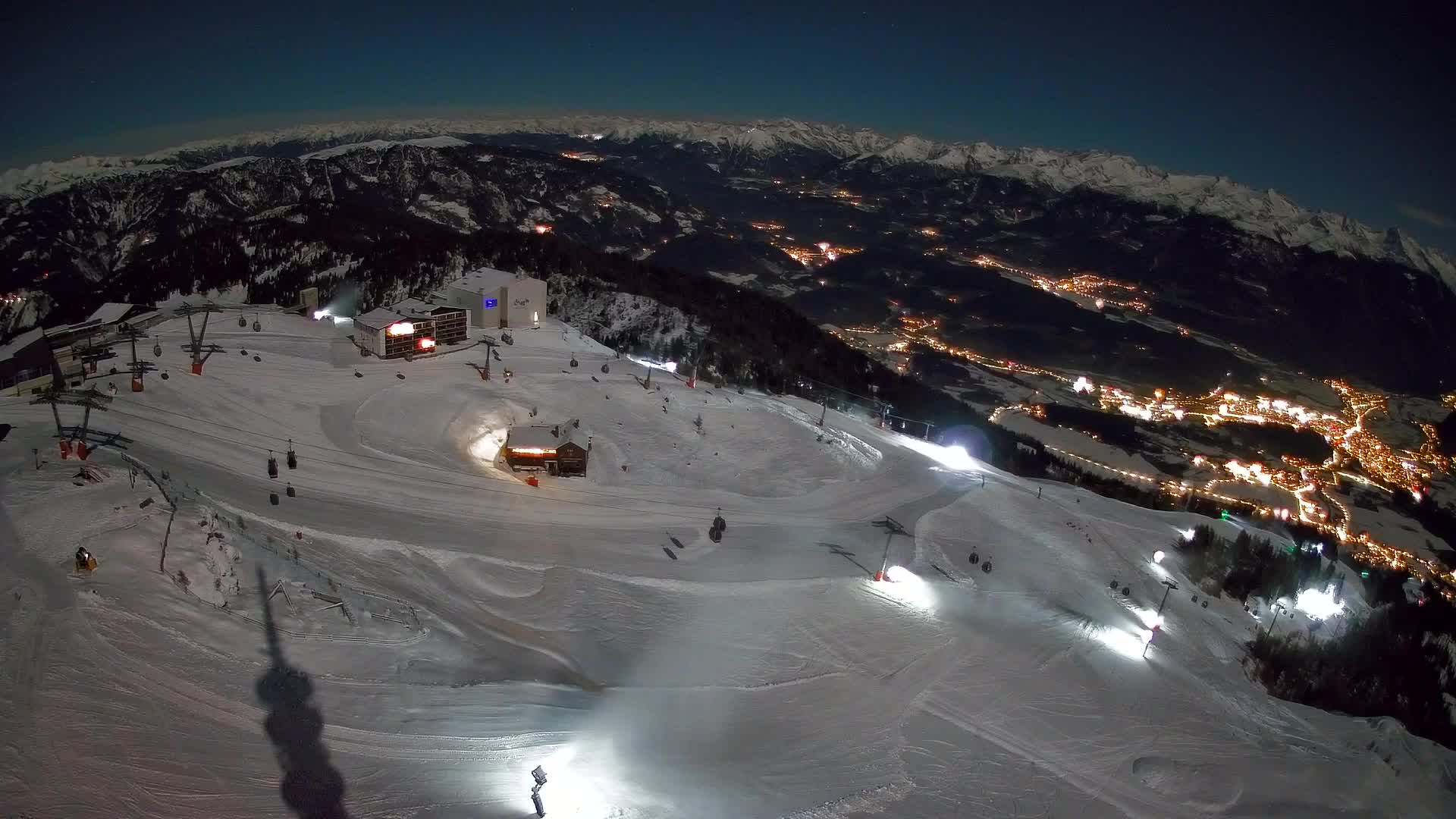 Skigebiet Kronplatz Gipfel | Blick auf Bruneck