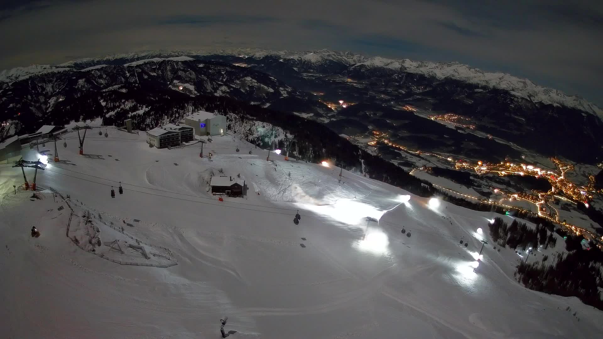 Kronplatz peak Ski resort | view to Bruneck