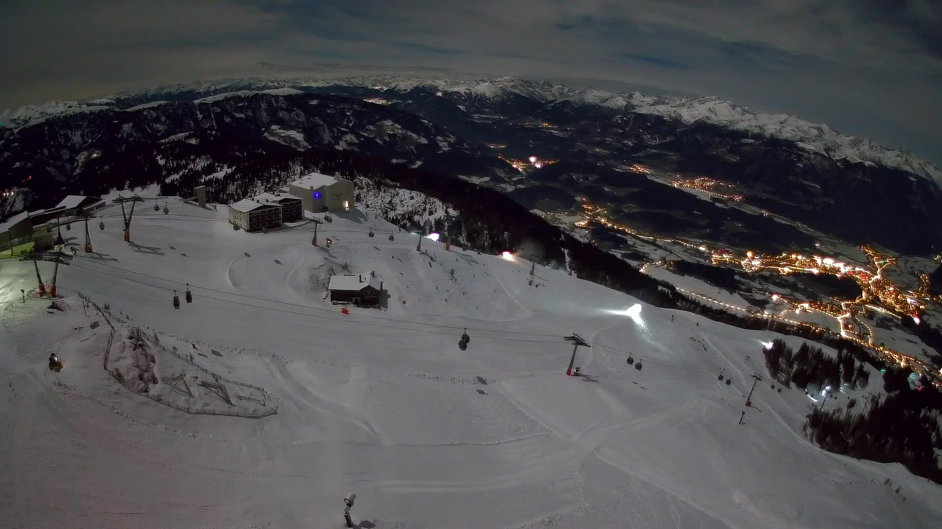 Smučišče Kronplatz – vrh | pogled na Bruneck