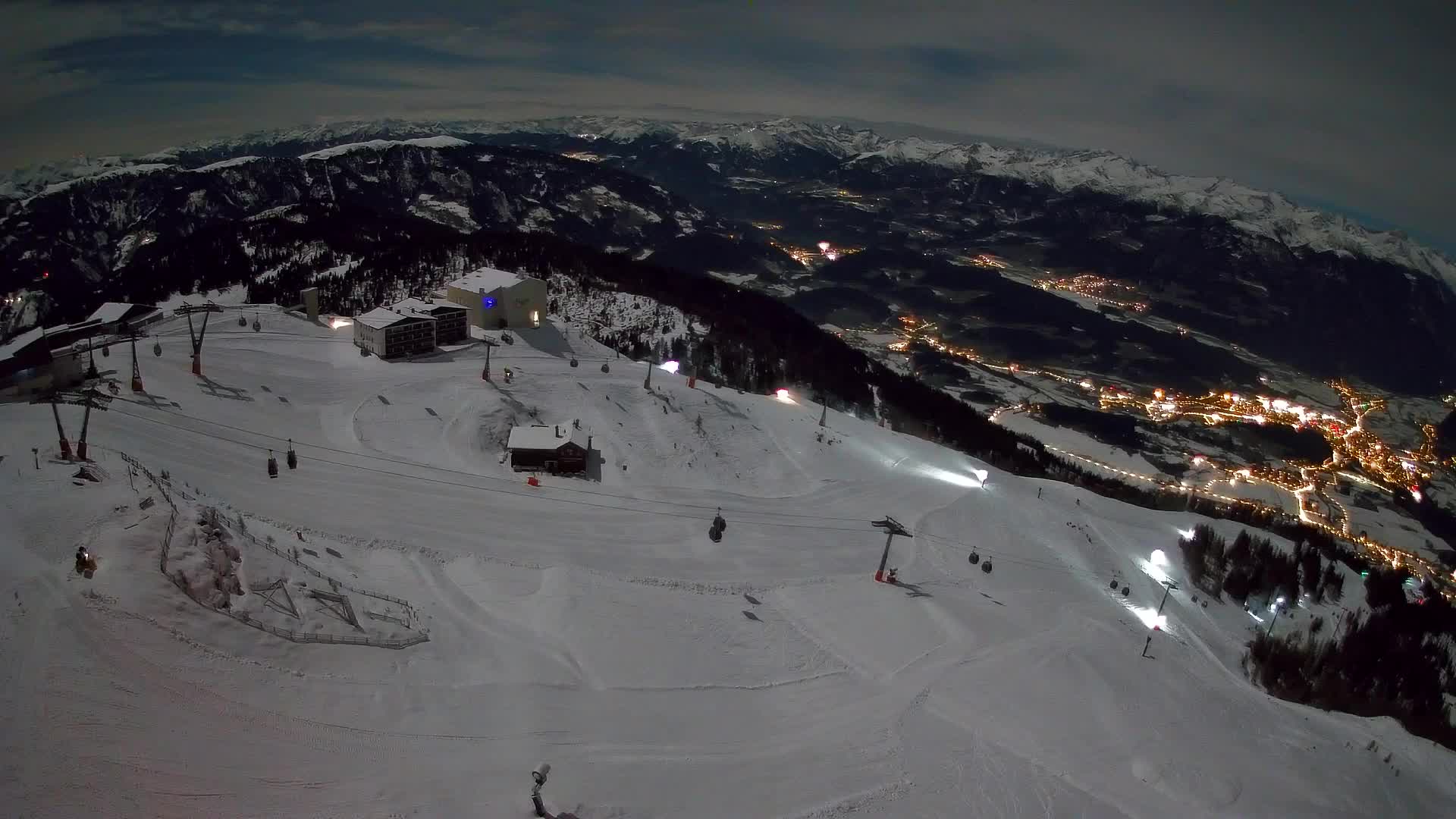 Smučišče Kronplatz – vrh | pogled na Bruneck