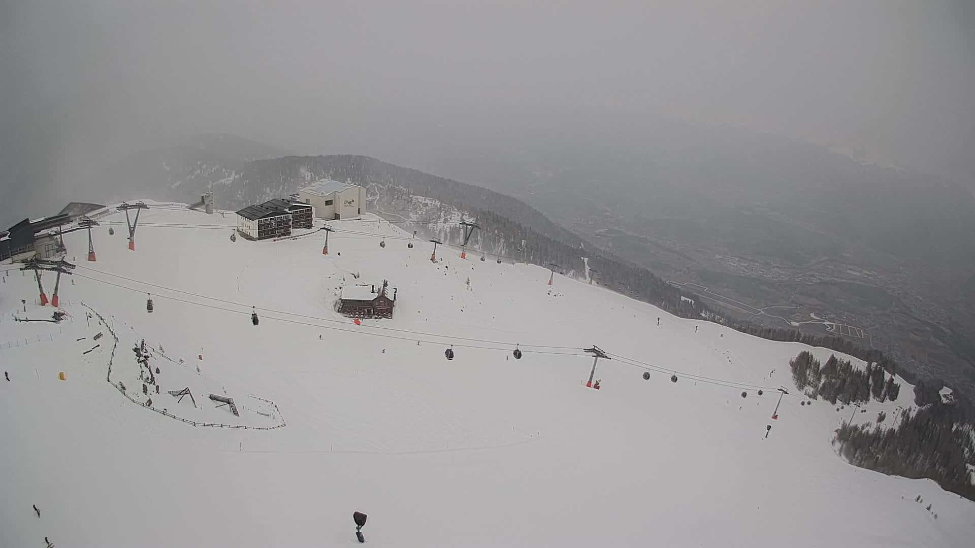 Skigebiet Kronplatz Gipfel | Blick auf Bruneck