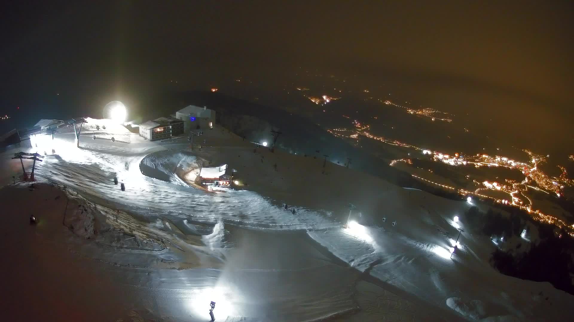 Kronplatz peak Ski resort | view to Bruneck