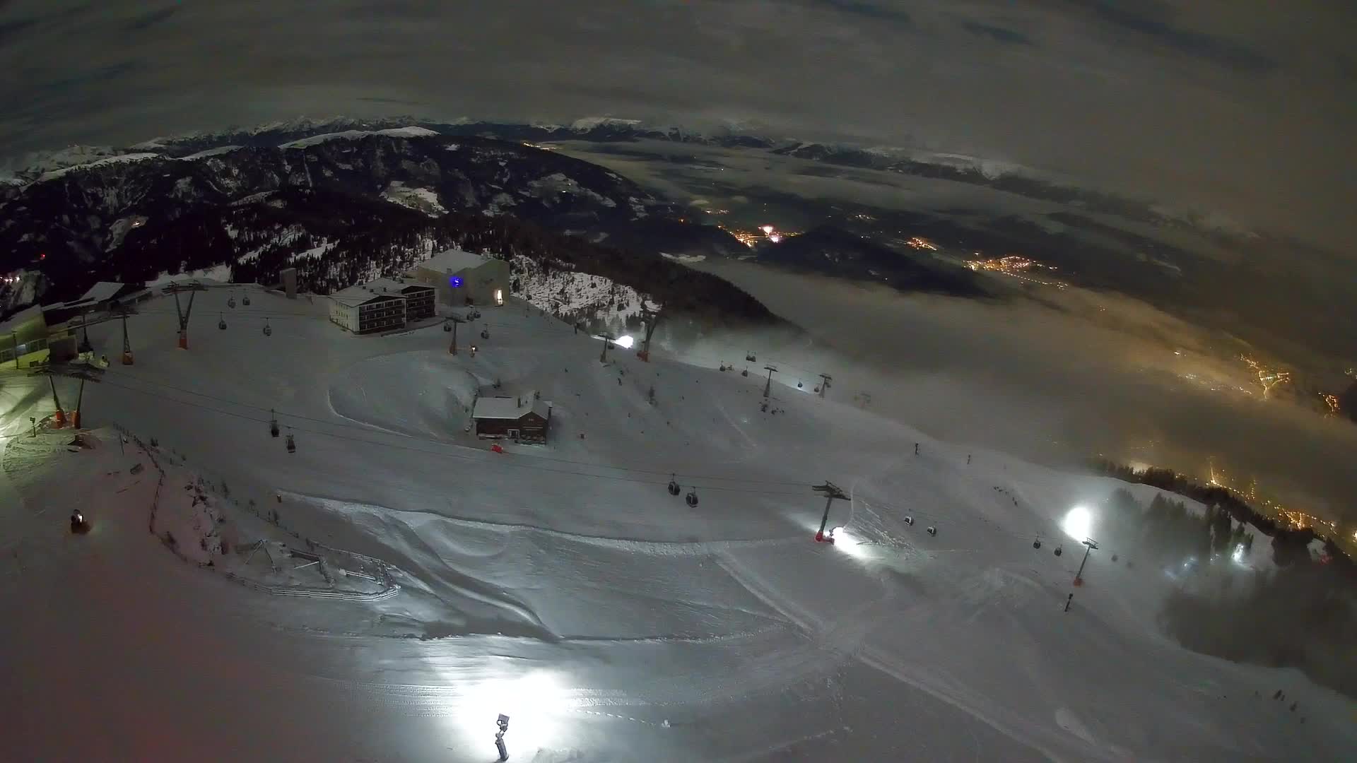 Station de ski Kronplatz sommet | vue sur Brunico