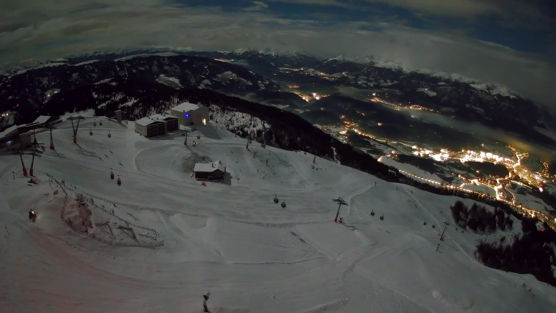 Skigebiet Kronplatz Gipfel | Blick auf Bruneck