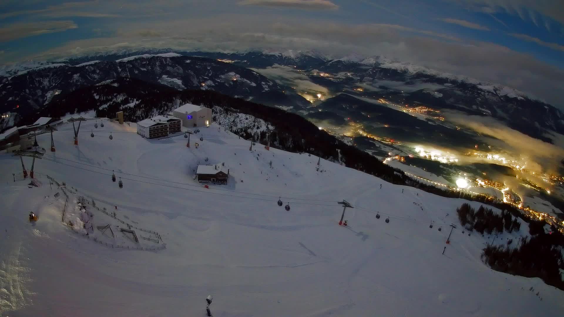 Smučišče Kronplatz – vrh | pogled na Bruneck