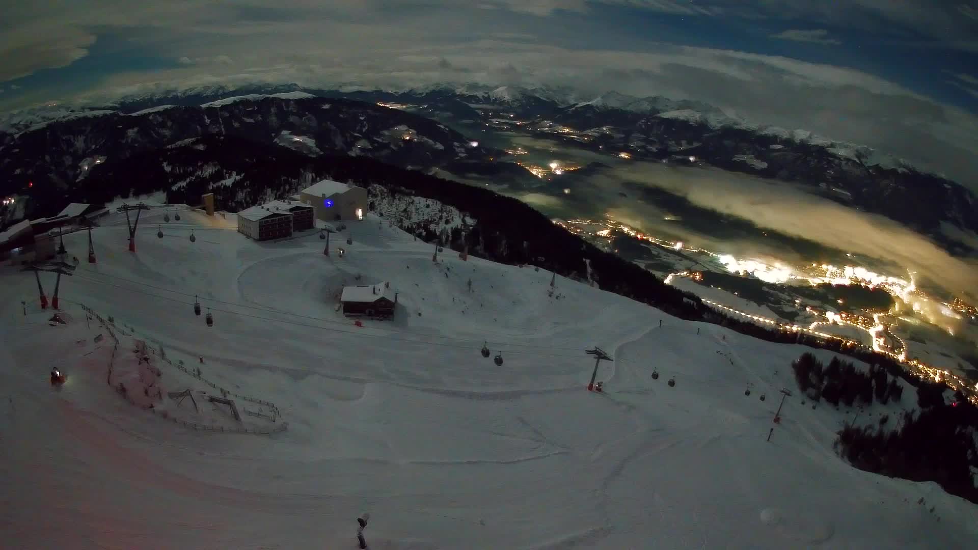 Kronplatz peak Ski resort | view to Bruneck