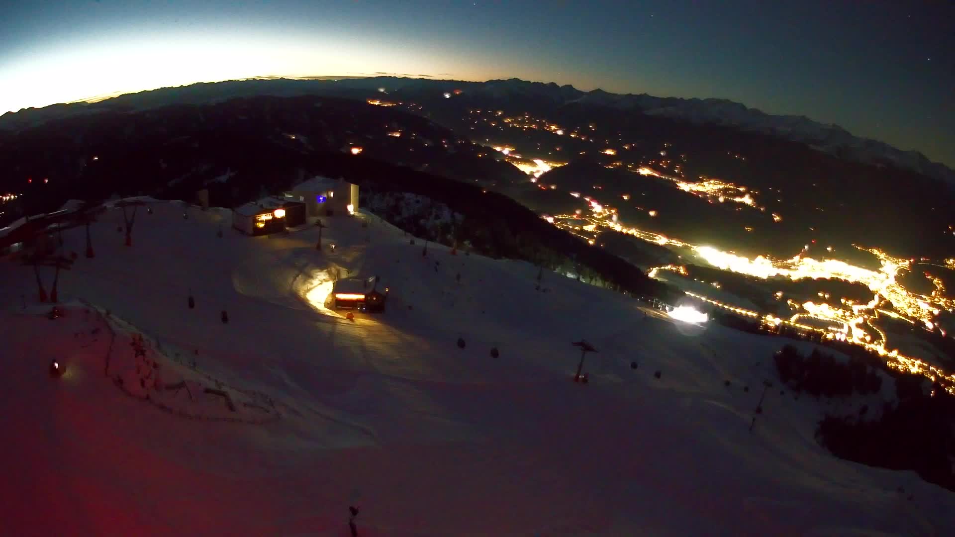 Skigebiet Kronplatz Gipfel | Blick auf Bruneck