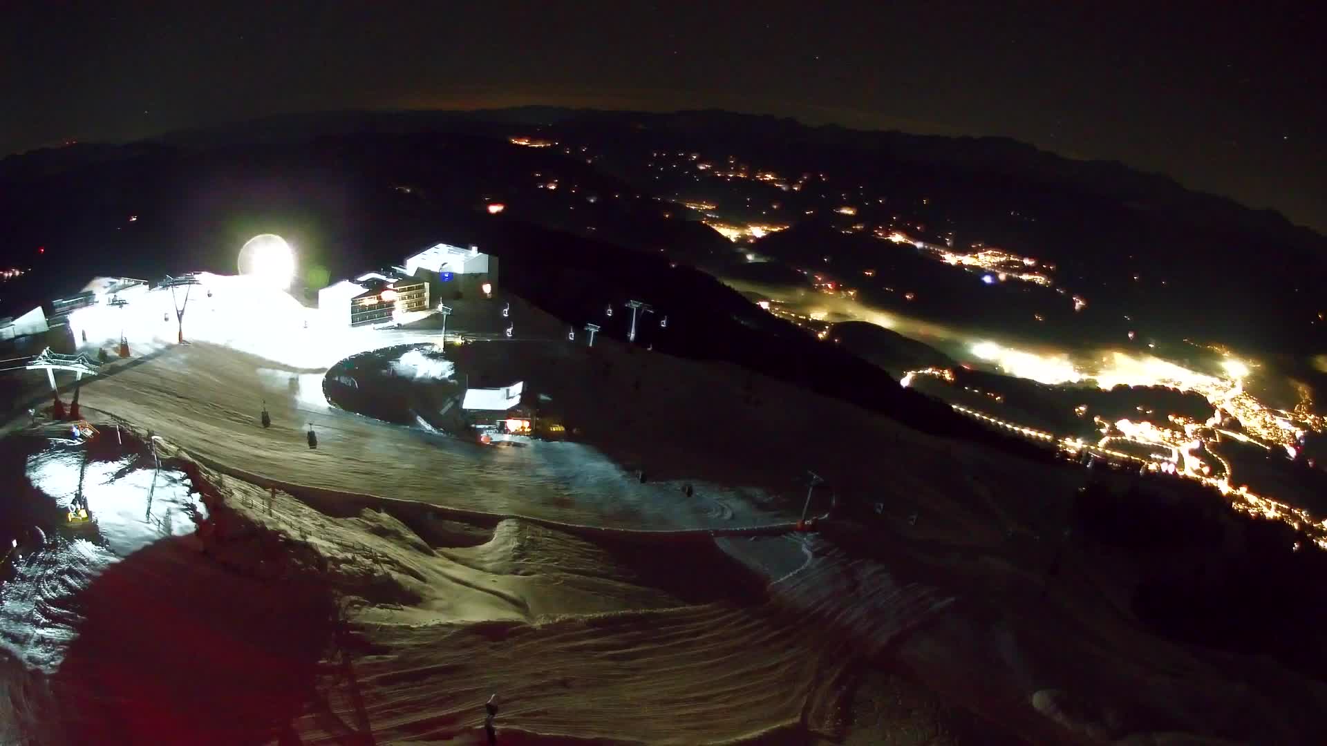 Kronplatz peak Ski resort | view to Bruneck